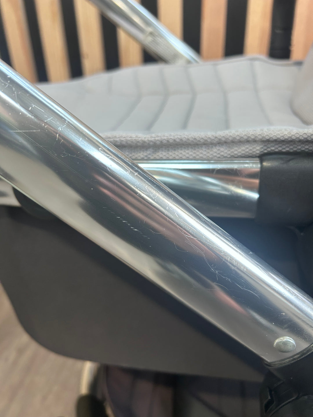 PRE LOVED iCandy Peach 5 2-in-1 Travel System - Beluga Grey