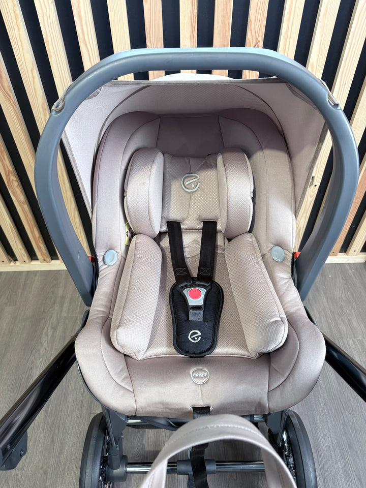 PRE LOVED Babystyle Oyster3 Travel System - Butterscotch
