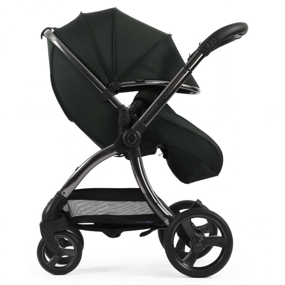 egg 3 Luxury Cloud T i-Size Travel System Bundle - Black Olive