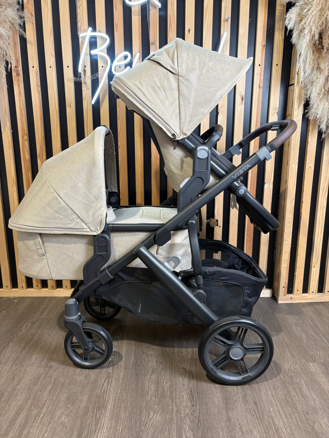 EX DISPLAY UPPAbaby Vista V3 Double Stroller - Liam