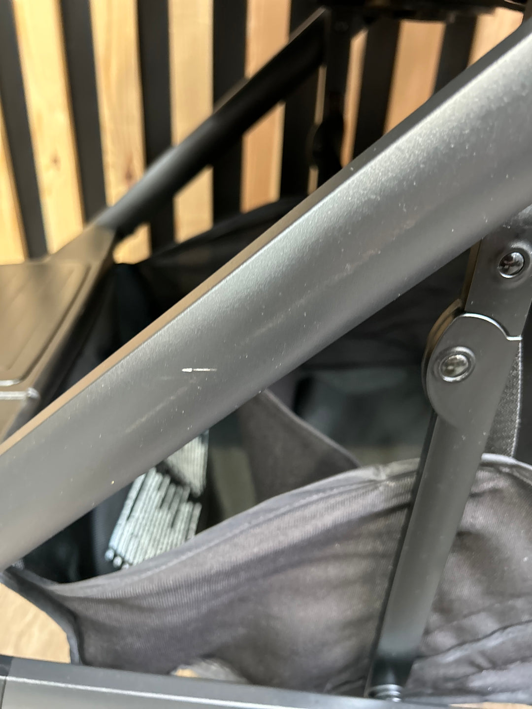 PRE LOVED Nuna Mixx Travel System - Caviar