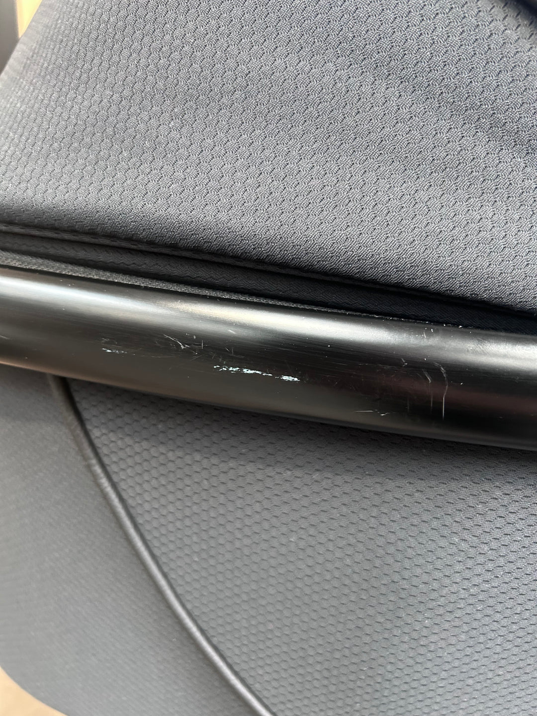 PRE LOVED egg2 Travel System - Just Black