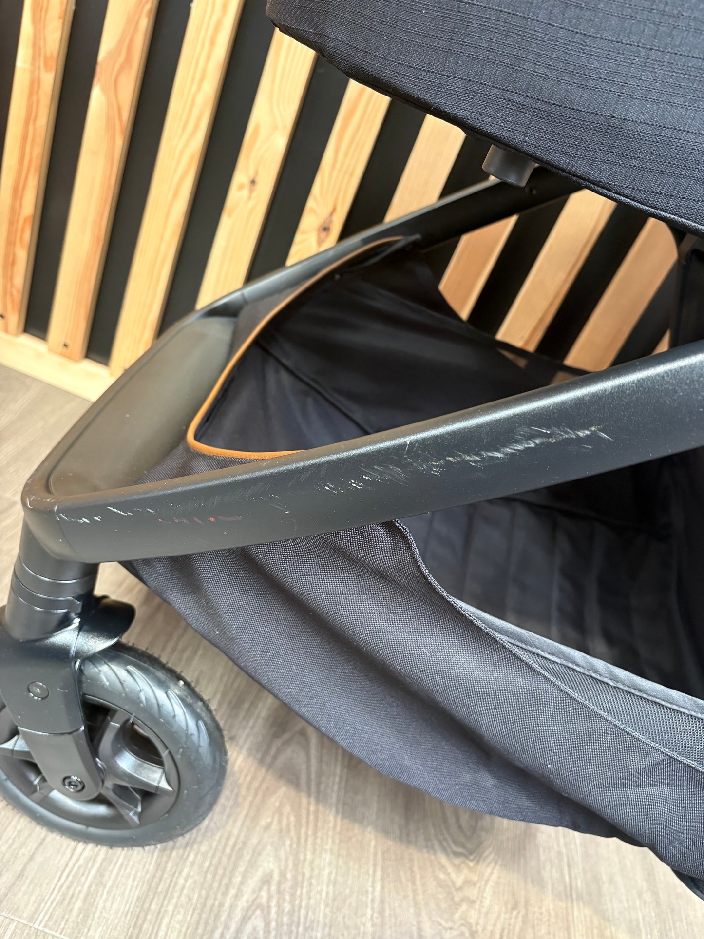 PRE LOVED Joie Finiti Flex Pram + Pushchair - Eclipse