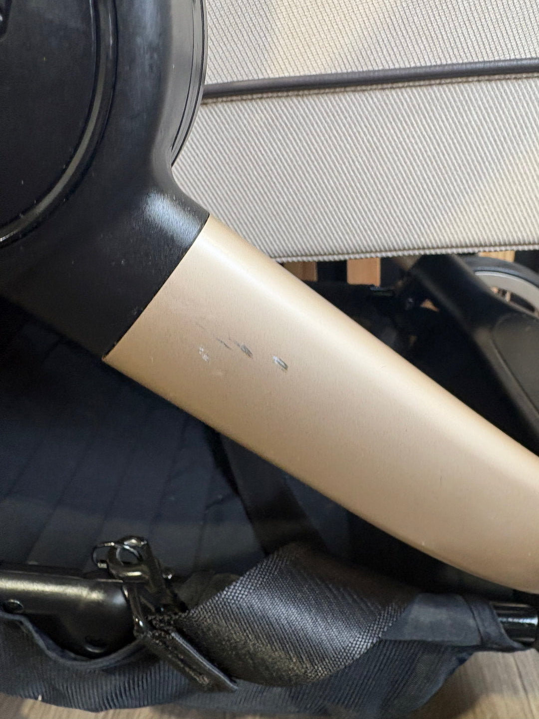 PRE LOVED iCandy Peach 7 w/ Cocoon Car Seat Travel System - Biscotti