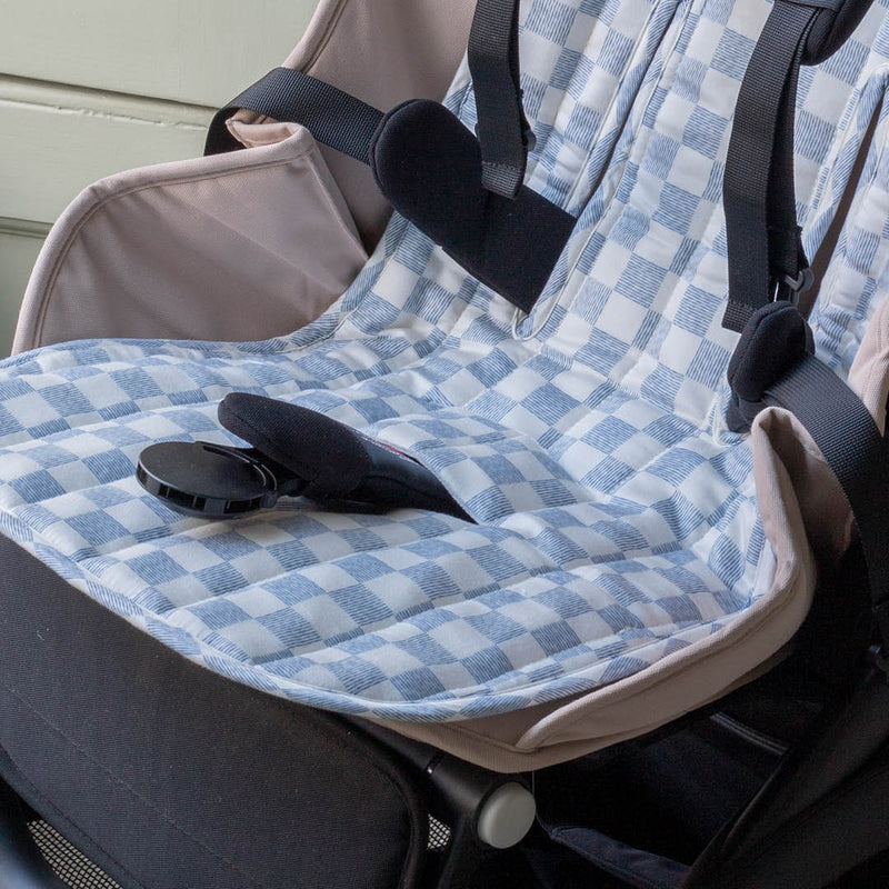 Avery Row Pram Liner - Coastline/Waves