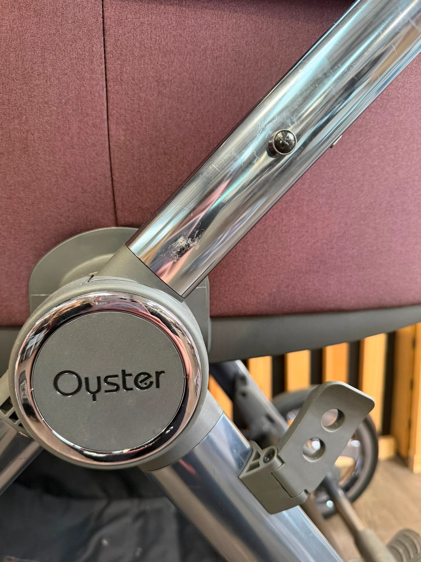 EX DISPLAY Babystyle Oyster4 2-in-1 Travel System - Mulberry