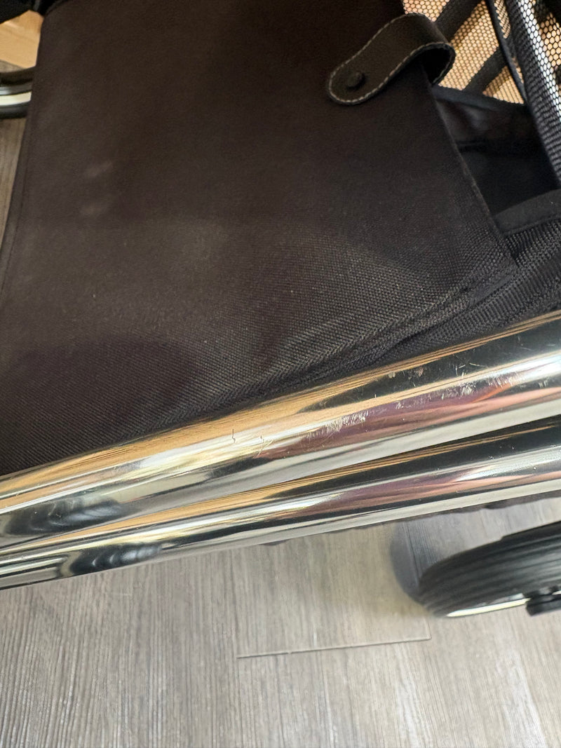 PRE LOVED Cybex Priam 2-in-1 Travel System - Sepia Black on Chrome