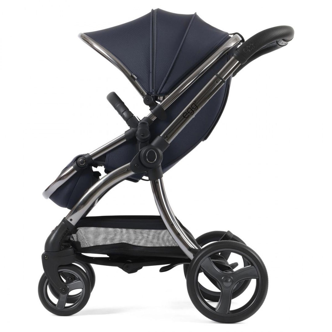 egg 3 Luxury Cloud T i-Size Travel System Bundle - Celestial + FREE OVERNIGHT BAG WORTH £125!