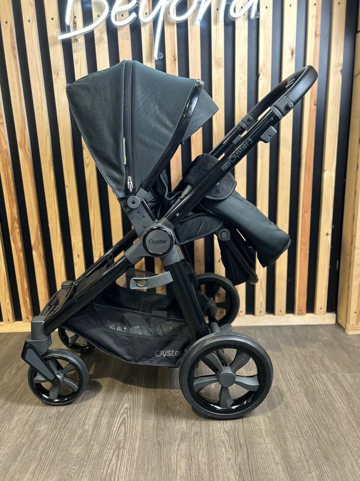 PRE LOVED Oyster3 Pram + Pushchair - Pixel