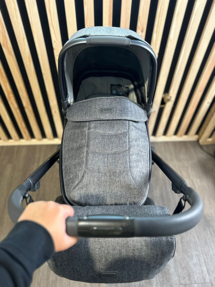 PRE LOVED Babystyle Oyster3 Pram & Pushchair - Mercury/City Grey