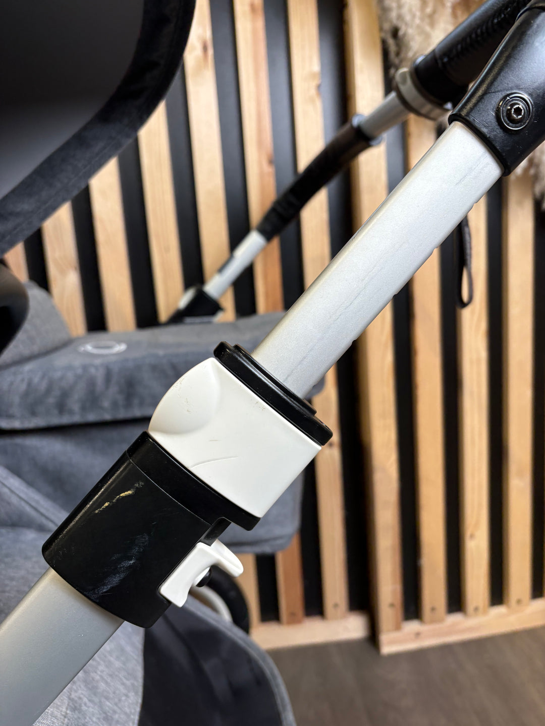 PRE LOVED Bugaboo Donkey2 Duo - Grey Melange