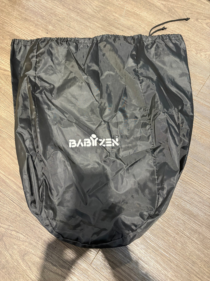 PRE LOVED Babyzen Travel Bag