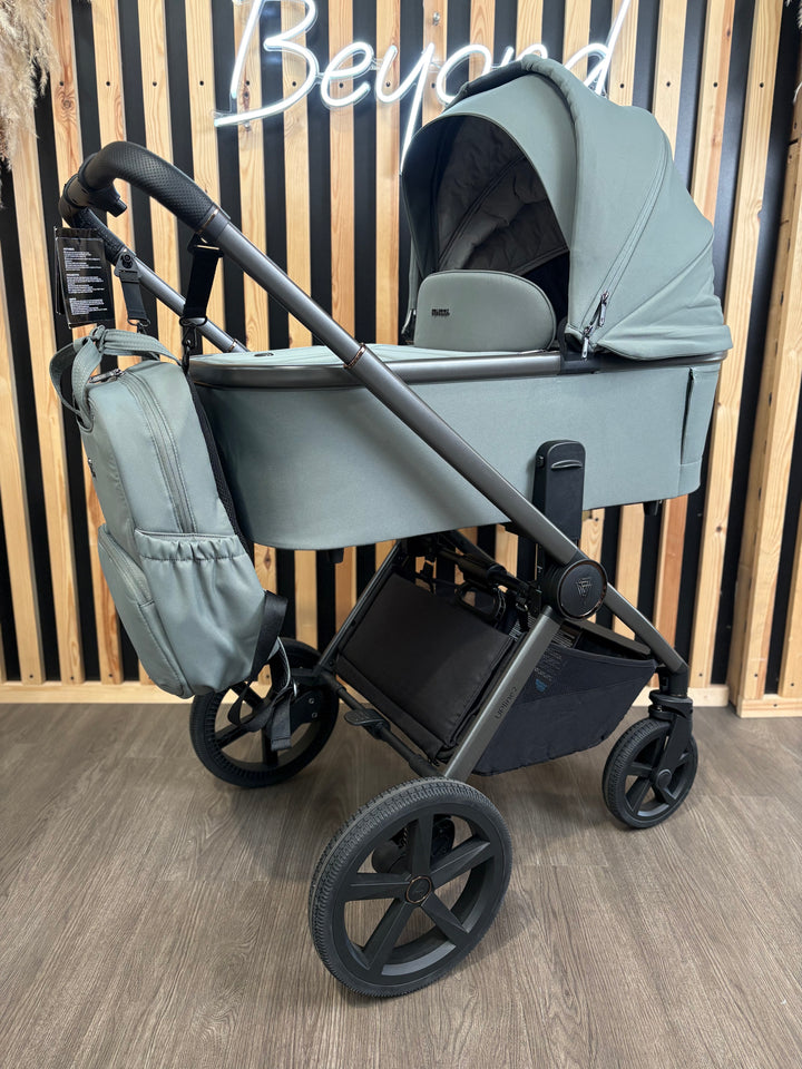 EX DISPLAY Venicci Upline2 3in1 Travel System - Aloe