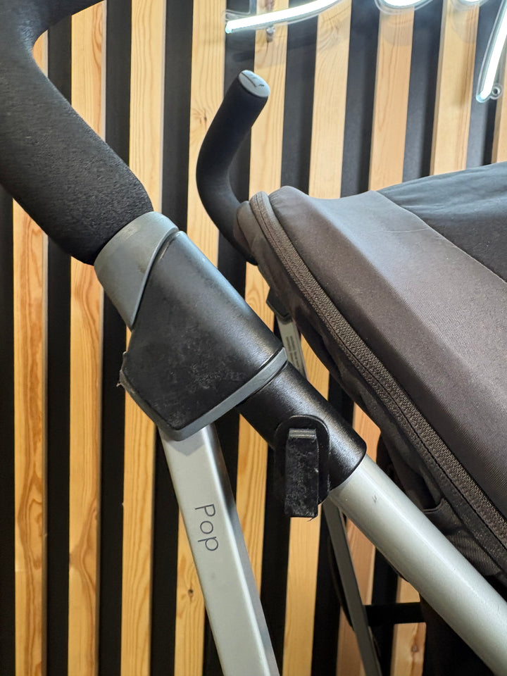 PRE LOVED Silver Cross Pop Stroller - Black