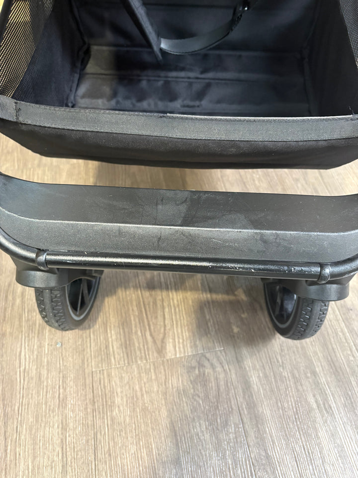 PRE LOVED Venicci Tinum Edge 2in1 Travel System - Dust