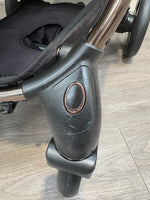 PRE LOVED egg2 Travel System w/ BRAND NEW egg Shell Car Seat - Mink