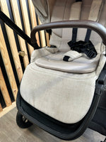 PRE LOVED Nuna Triv Travel System - Biscotti + Brand New 360 Base