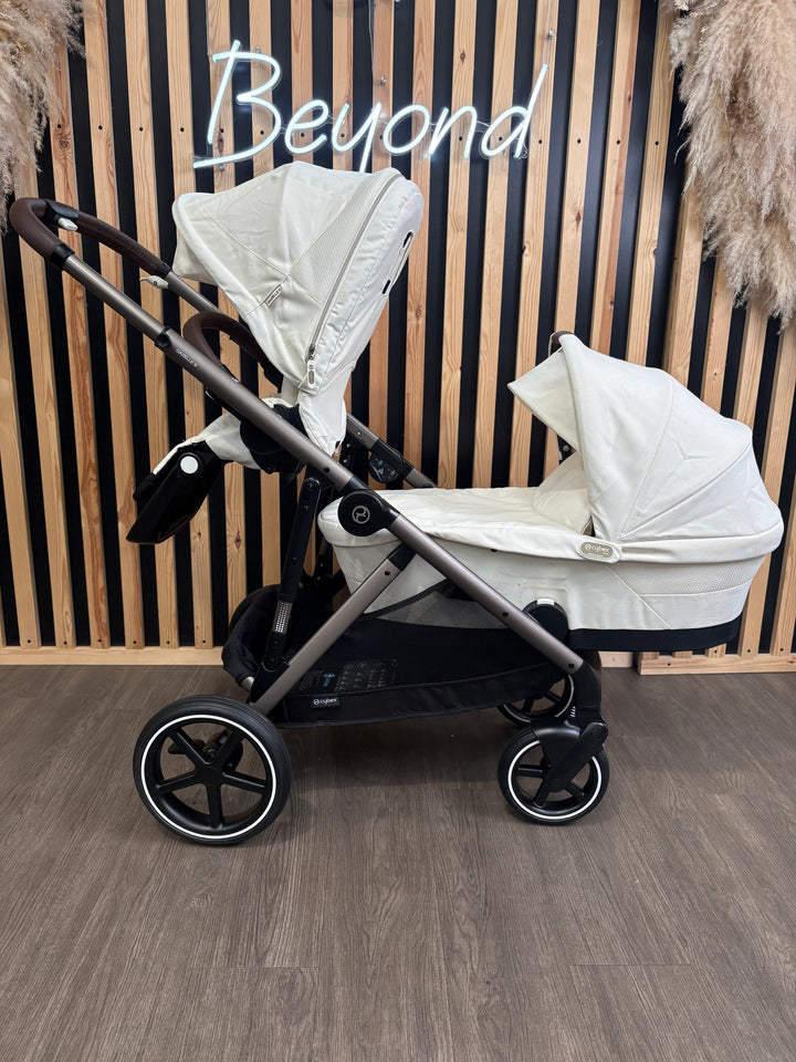 PRE LOVED Cybex Gazelle S Double Bundle - Seashell Beige