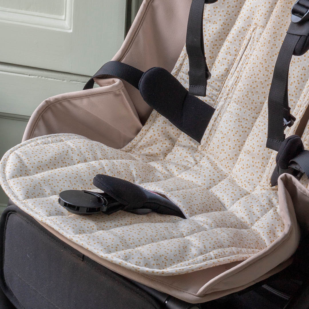 Avery Row Pram Liner - Wild Chamomile/Daisy Meadow