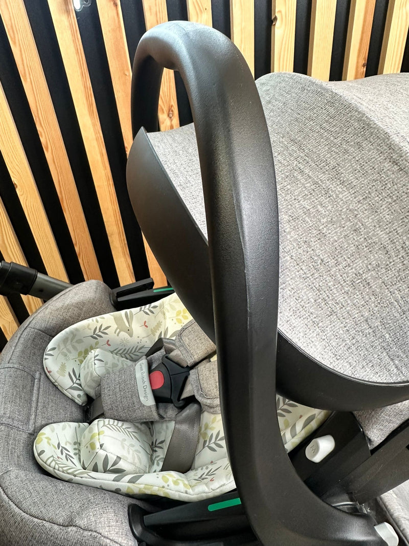 PRE LOVED Cosatto Wow 3 Travel System - Bobtail