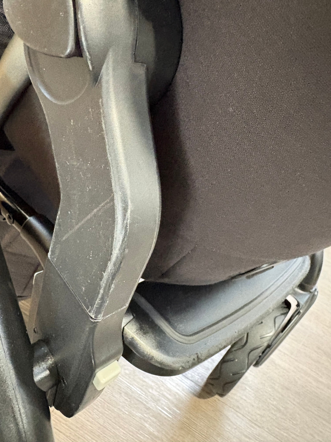 PRE LOVED Silver Cross Wave Double Travel System - Charcoal