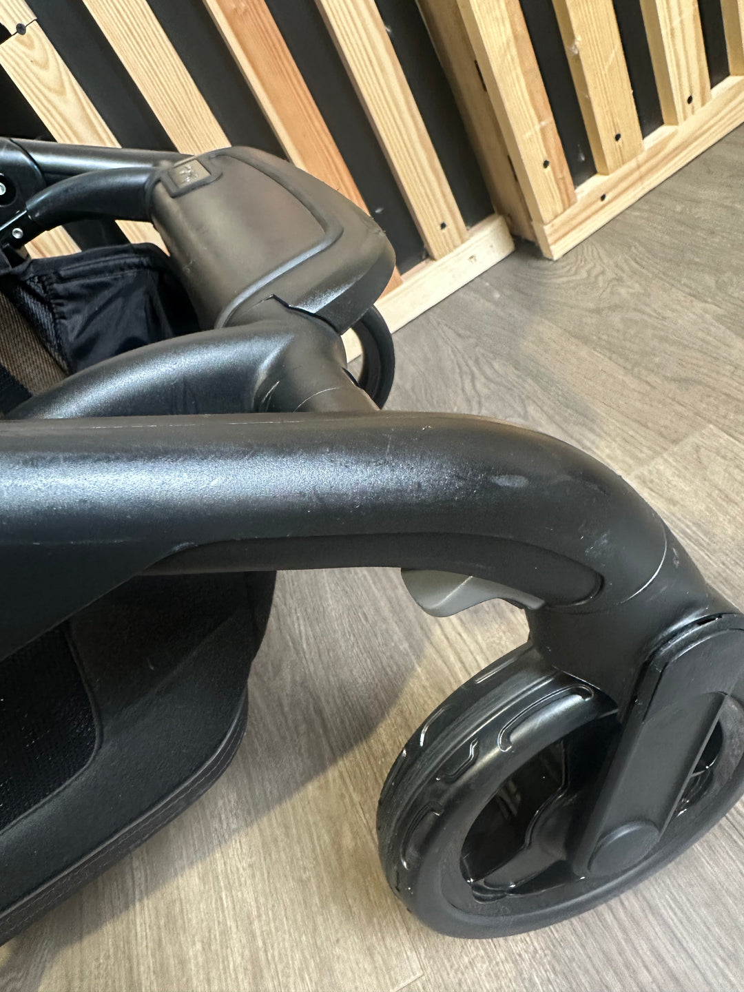 PRE LOVED Silver Cross Wave Pram + Pushchair - Onyx