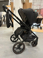 PRE LOVED Venicci Tinum 2.0 Travel System - Stylish Black
