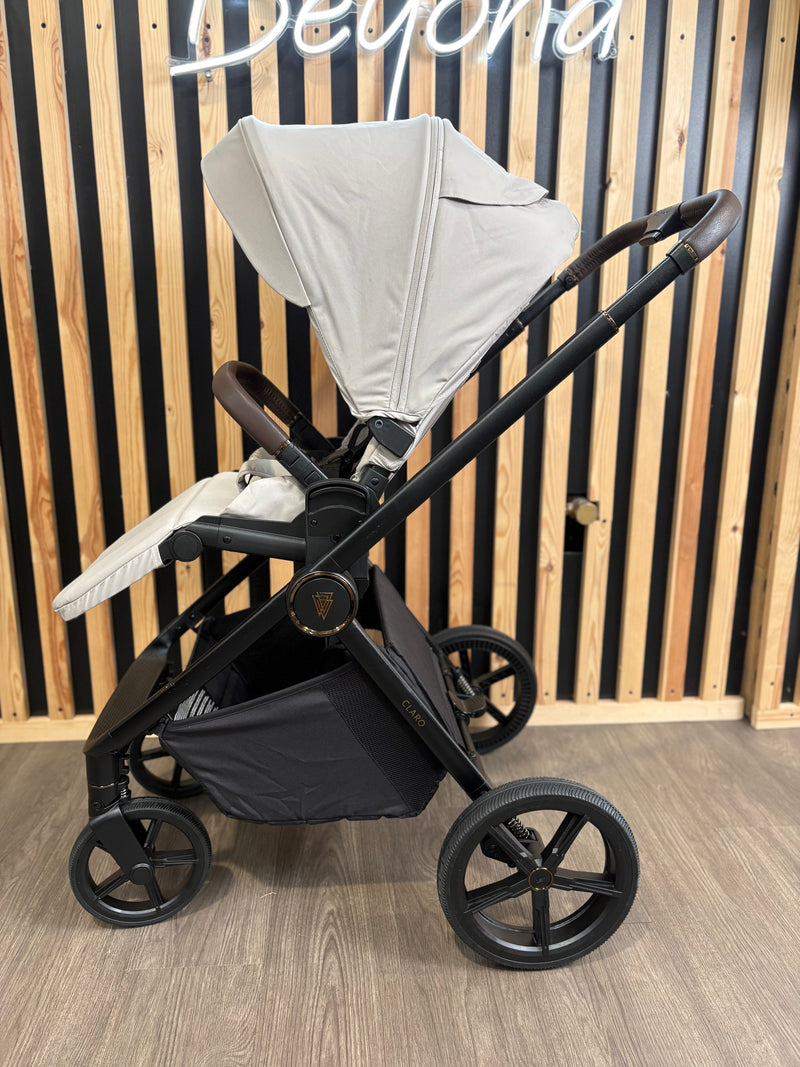 PRE LOVED Venicci Claro 3-in-1 Travel System - Vanilla