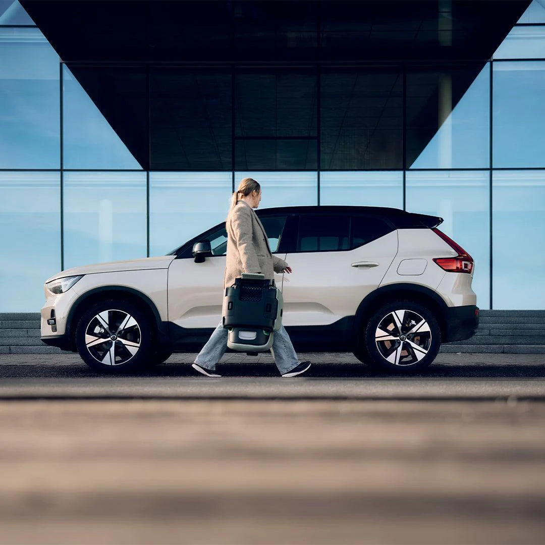 Axkid UP Car Seat Plus Free Accessories - Glacier Lake Blue