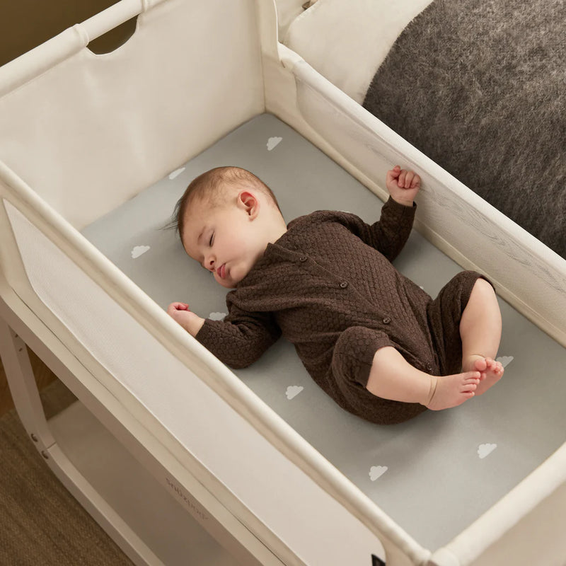 SnuzPod5 Bedside Crib - White