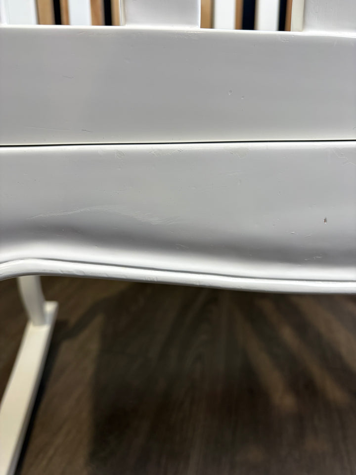 PRE LOVED Ling Lux Cradle - White