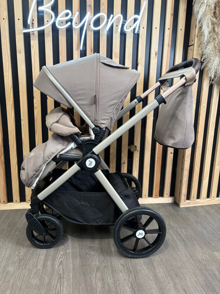 PRE LOVED Cosatto Giggle 4 Car Seat Bundle + Accessory Pack - Lollop