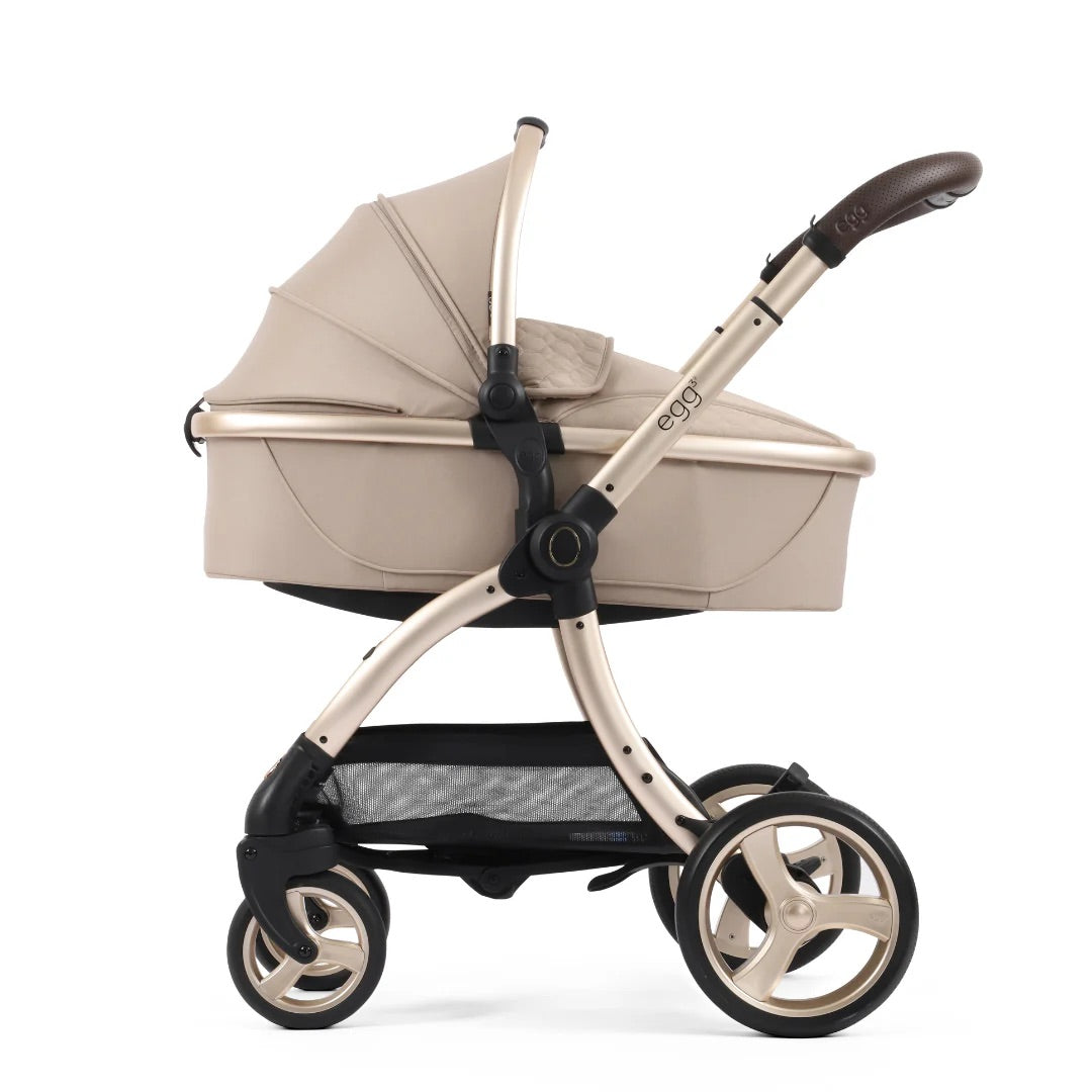 egg3 Maxi-Cosi Cabriofix Bundle - Feather