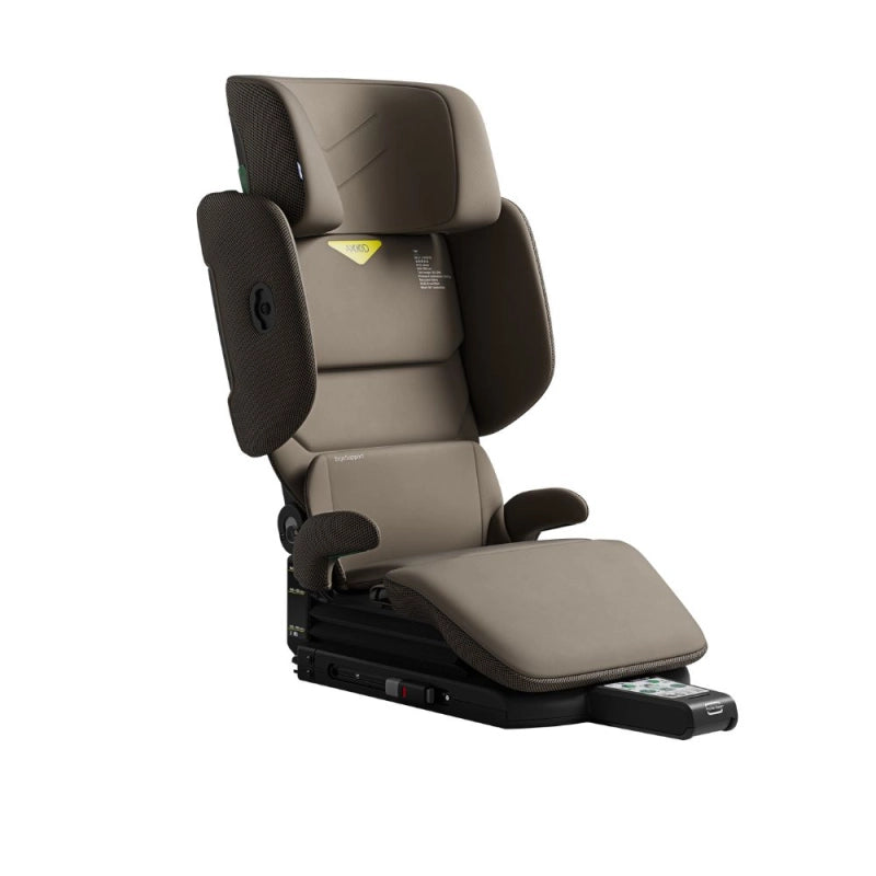 Axkid UP Car Seat - Driftwood Beige + FREE FOOTREST WORTH £50!
