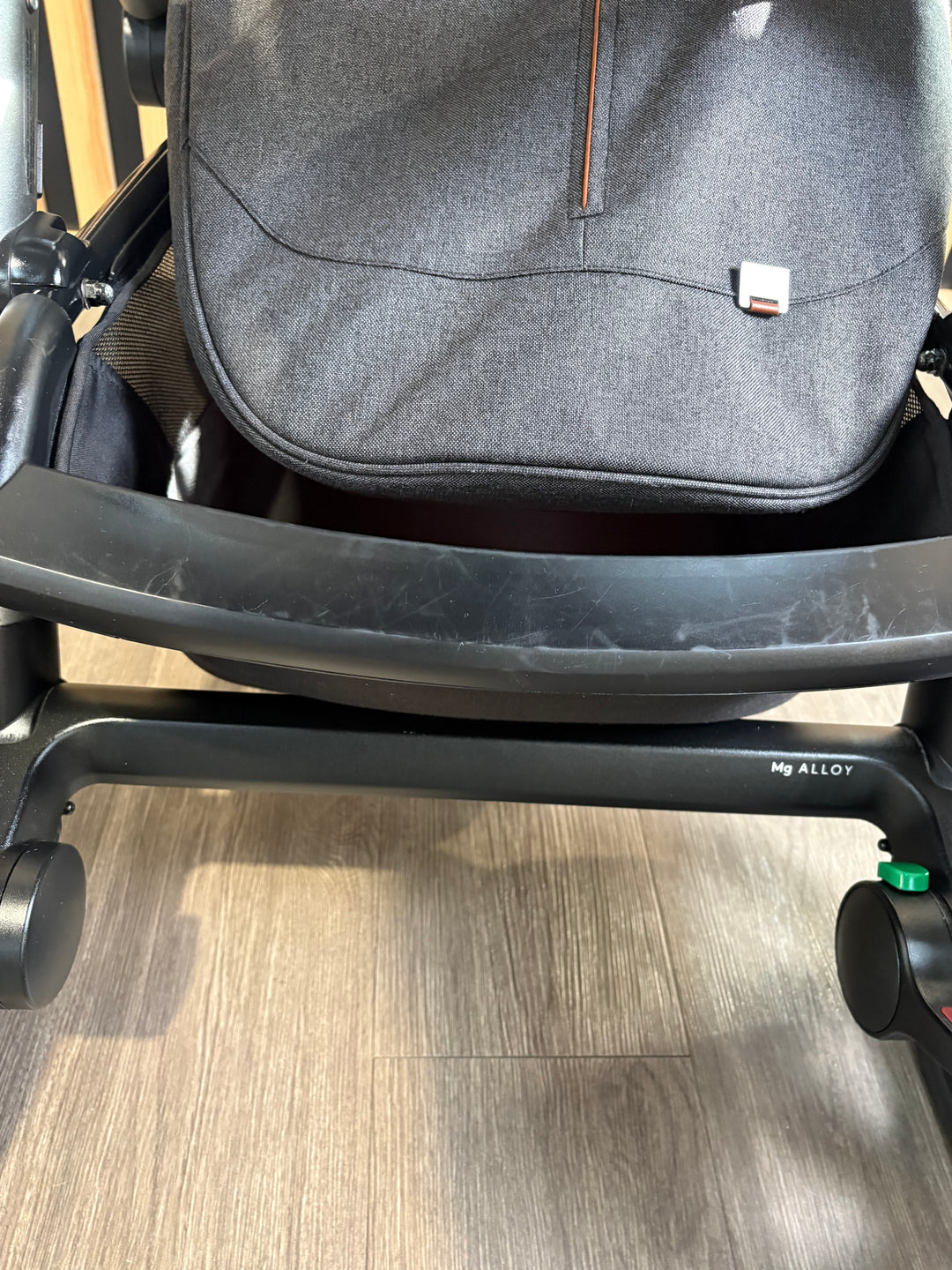 PRE LOVED Silver Cross Wave Double Travel System - Charcoal