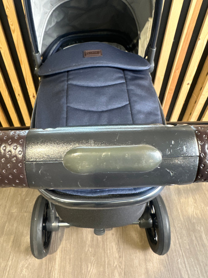 PRE LOVED Babystyle Oyster3 Pram + Pushchair - Rich Navy