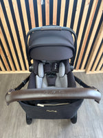 PRE LOVED Nuna Mixx Travel System - Caviar