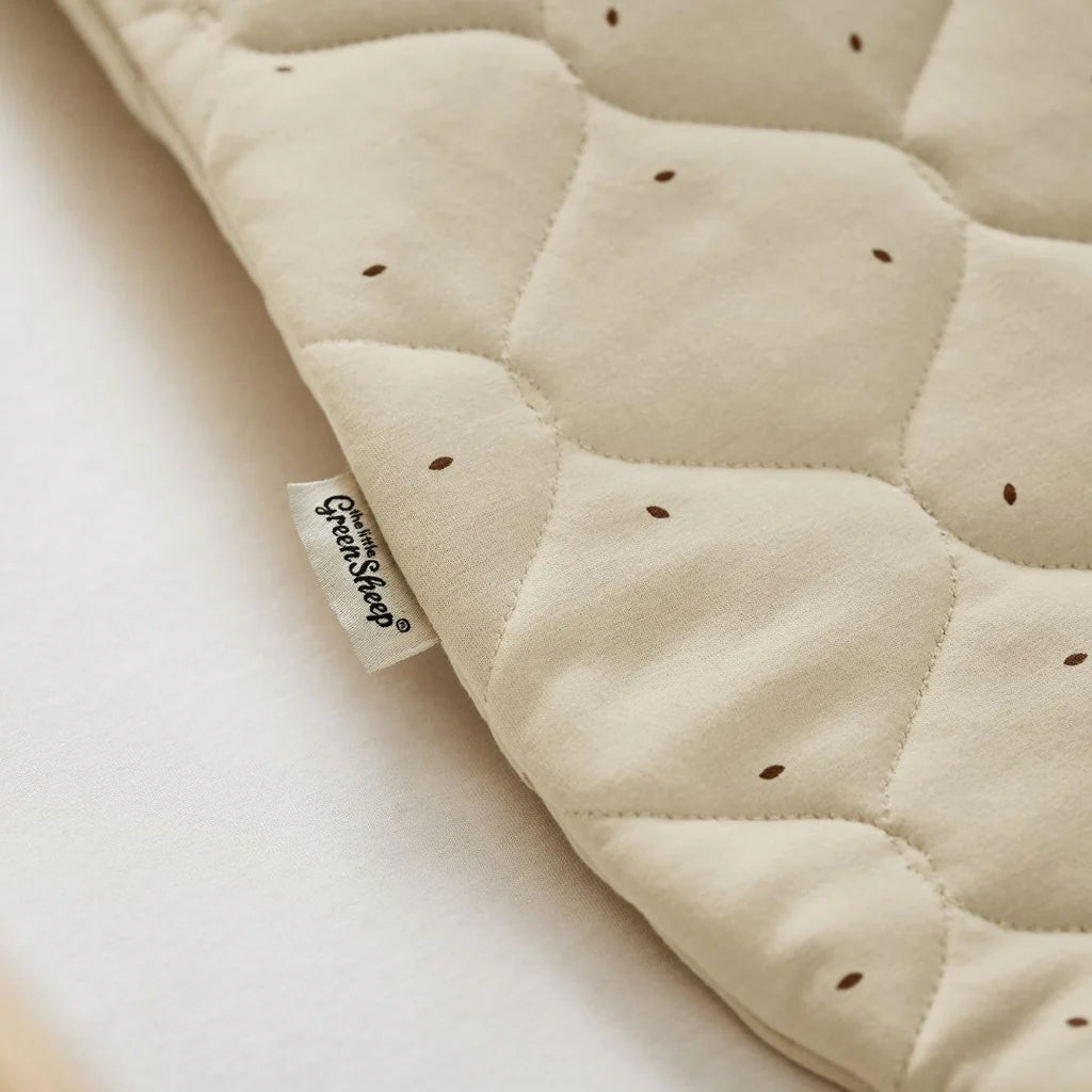 The Little Green Sheep Organic Quilted Baby Sleeping Bag - Linen with Cocoa - 2.5 Tog