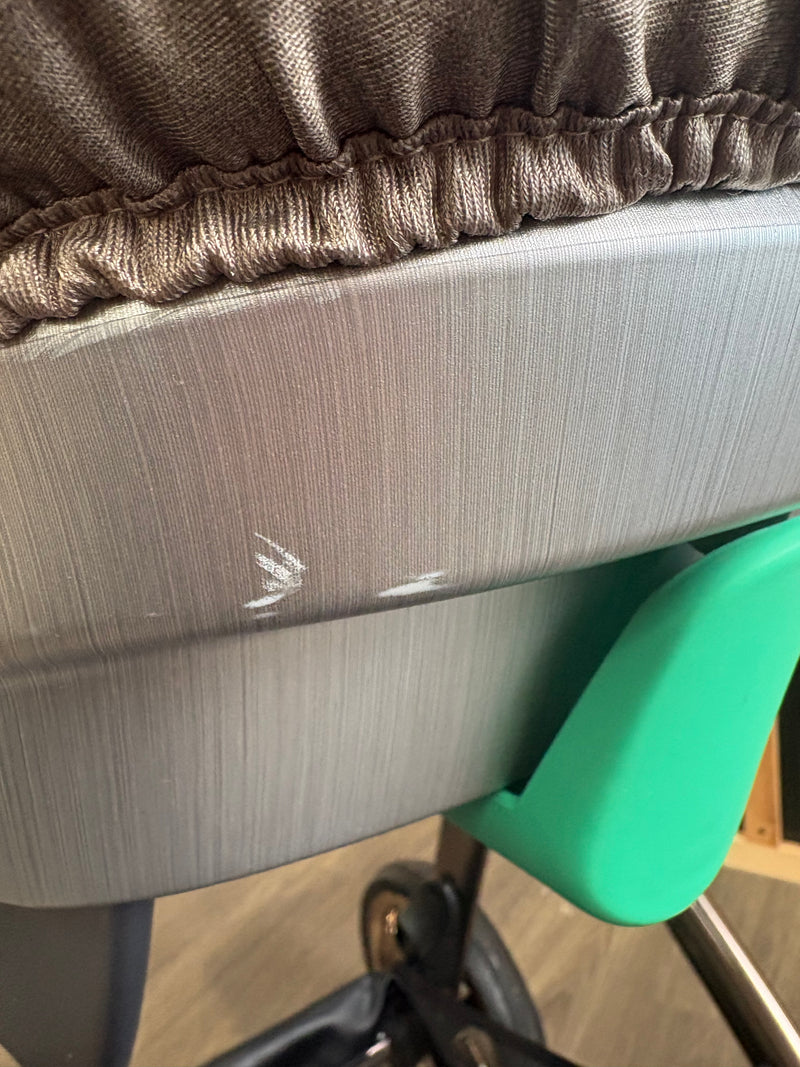 PRE LOVED Babystyle Oyster3 Travel System - Mink