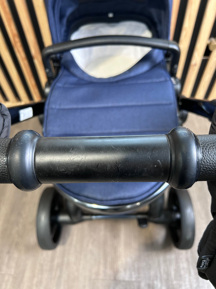 PRE LOVED iCandy Peach 6 Travel System - Navy Twill