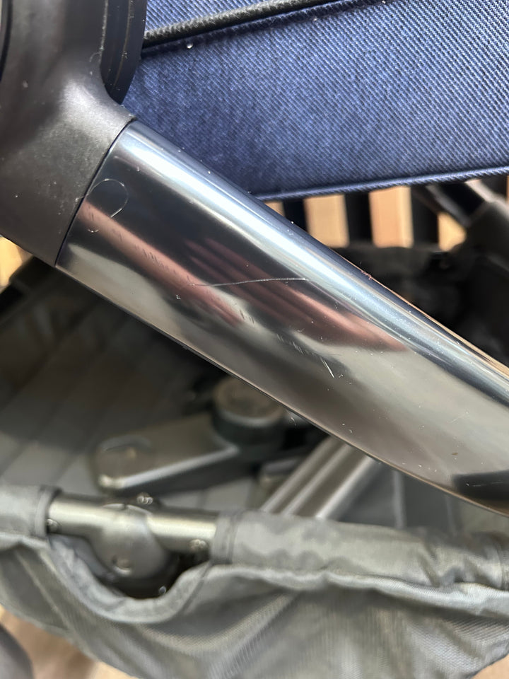 PRE LOVED iCandy Peach 6 Travel System - Navy Twill