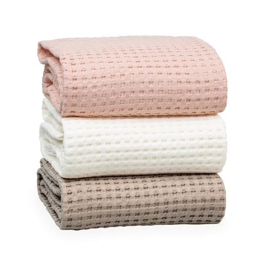 Lulujo Waffle Blanket - Ballet Slipper