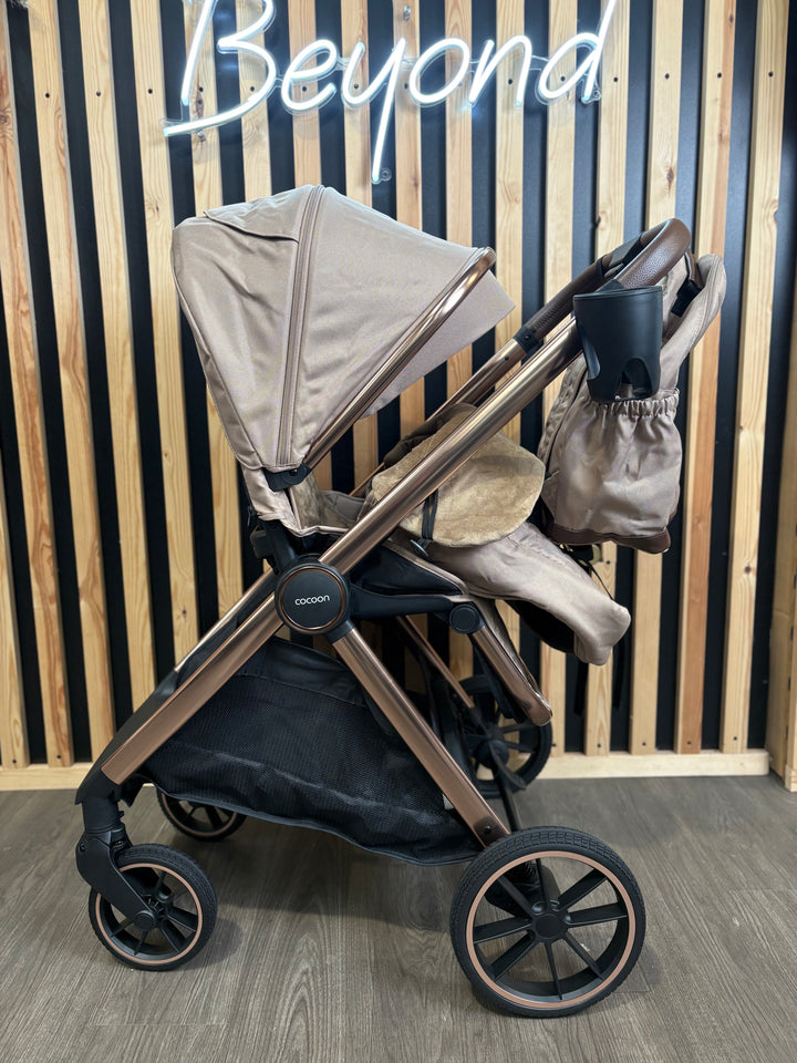 EX DISPLAY Mee-go Cocoon 3in1 Travel System - Toffee