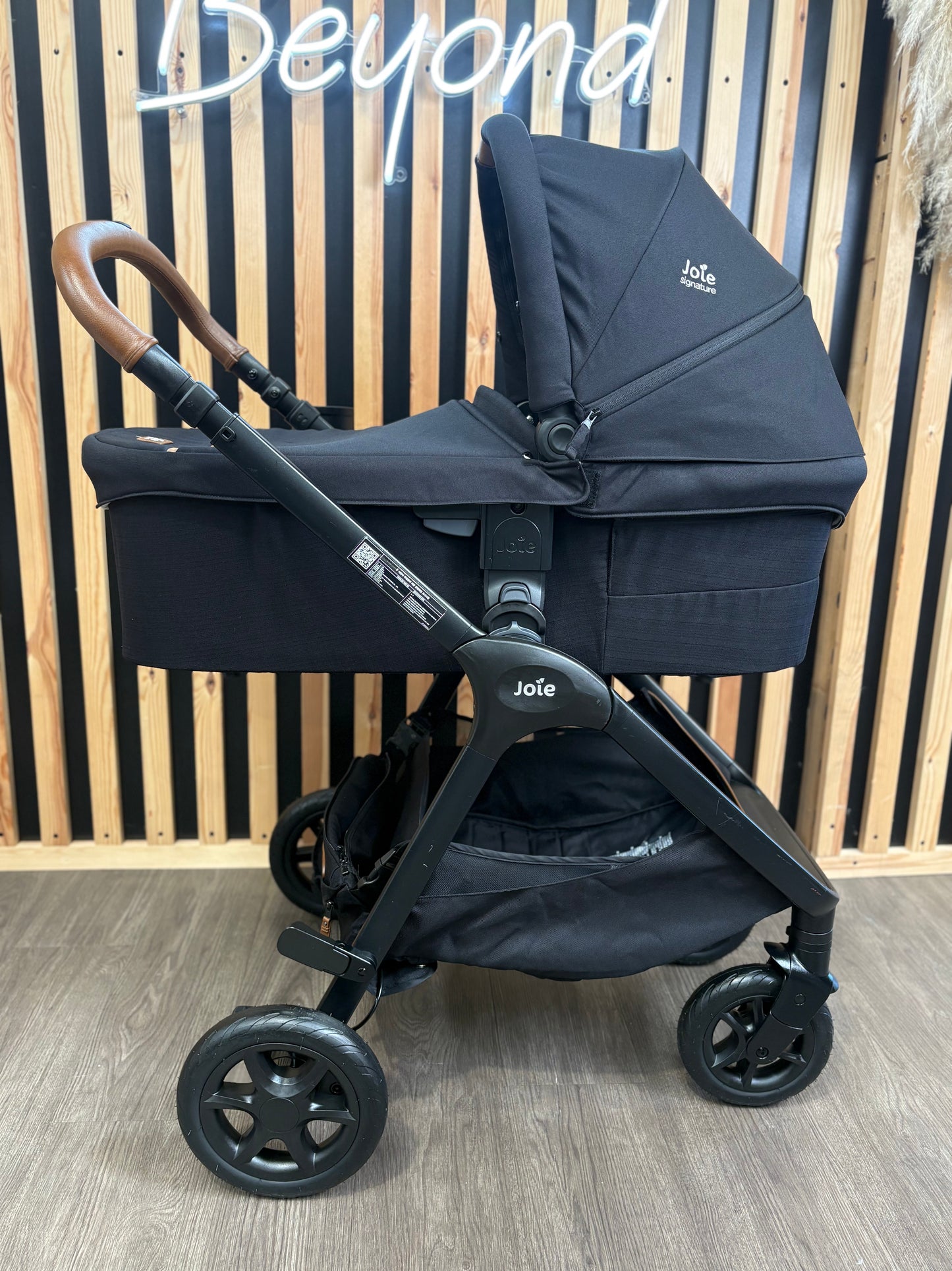 PRE LOVED Joie Finiti Flex Pram + Pushchair - Eclipse