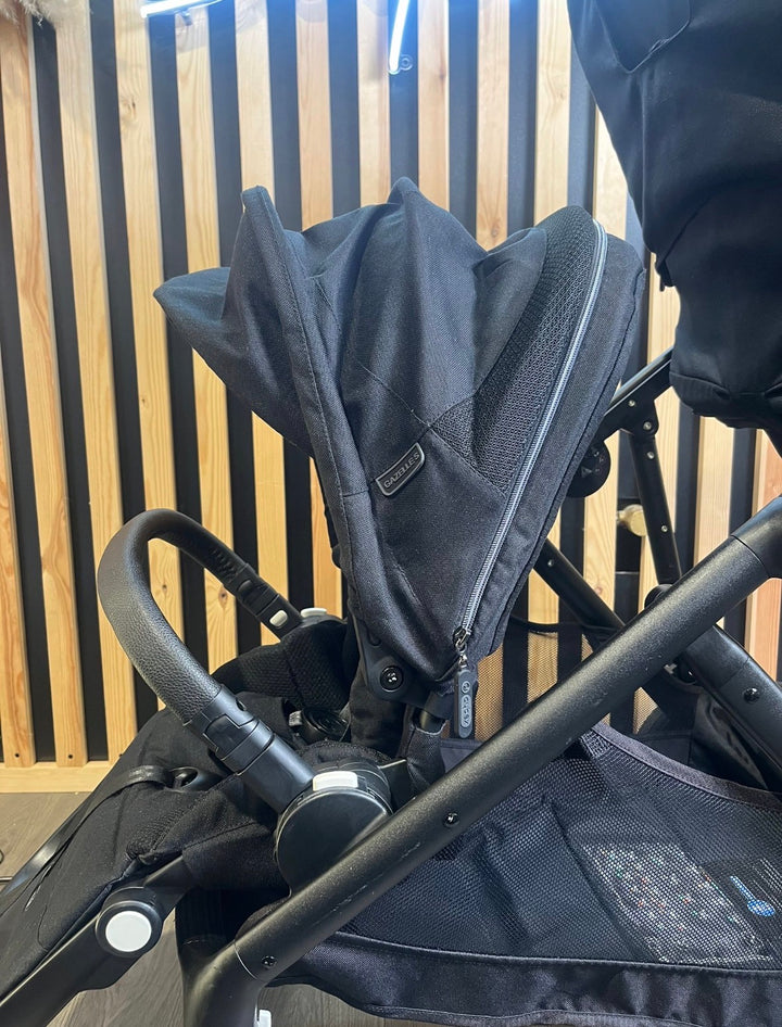 PRE LOVED Cybex Gazelle S Double Travel System Bundle - Moon Black
