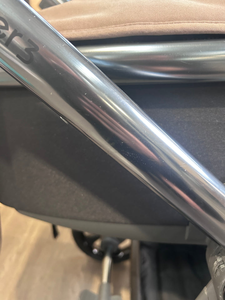 PRE LOVED Babystyle Oyster3 Travel System - Butterscotch