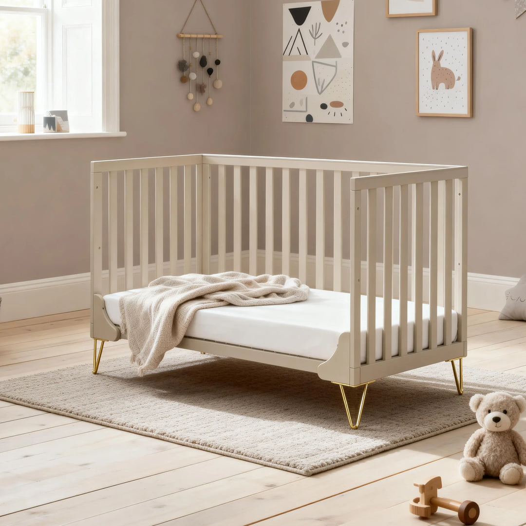 Babymore Kimi Cot Bed – Cashmere