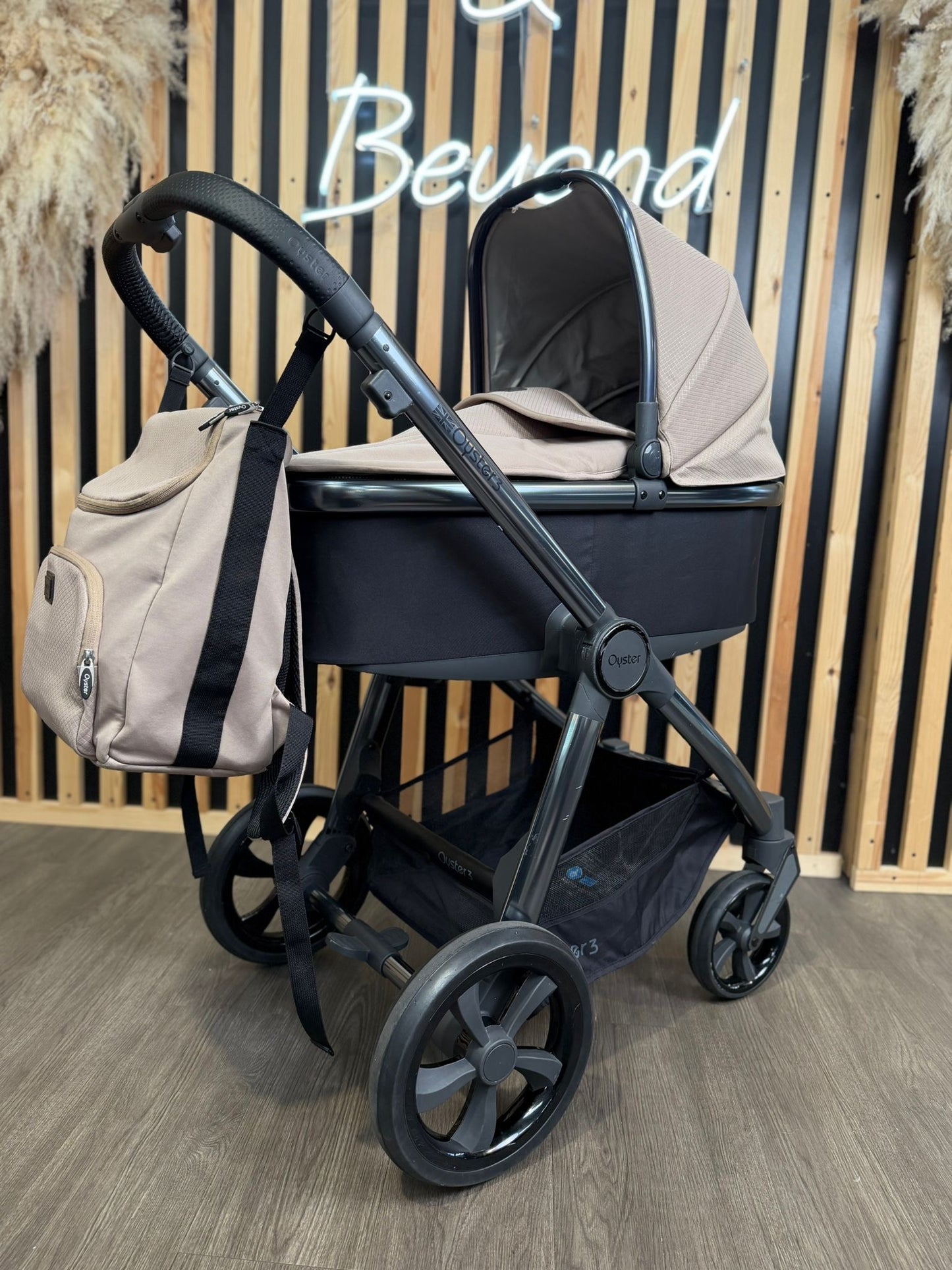 PRE LOVED Babystyle Oyster3 Travel System - Butterscotch