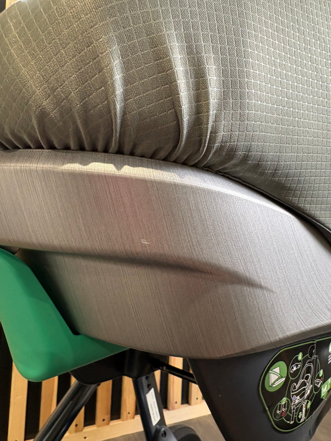 PRE LOVED Babystyle Oyster3 Travel System - Spearmint