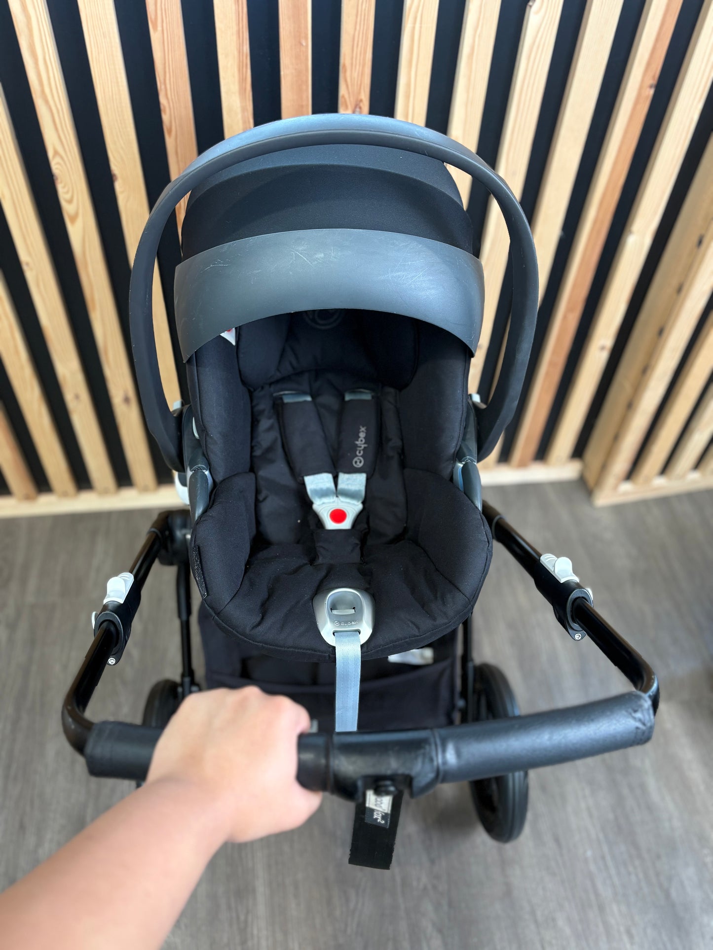 PRE LOVED Bugaboo Fox2 Travel System - Black